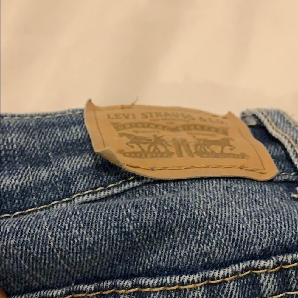 Levi’s    - Picture 5 of 5
